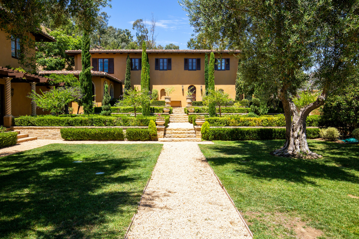 Private Malibu Estate Weddings