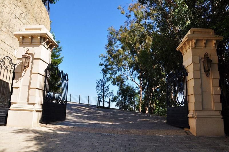 Beverly Hills Private Estate Rental