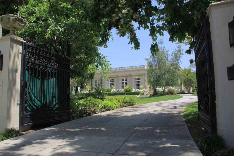 Stunning Private Estate Pasadena