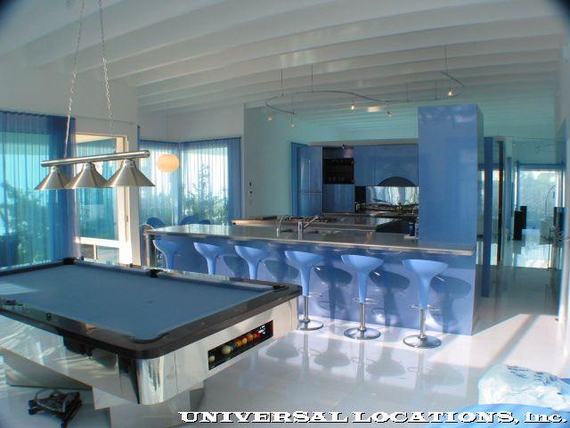 modern private malibu estate wedding