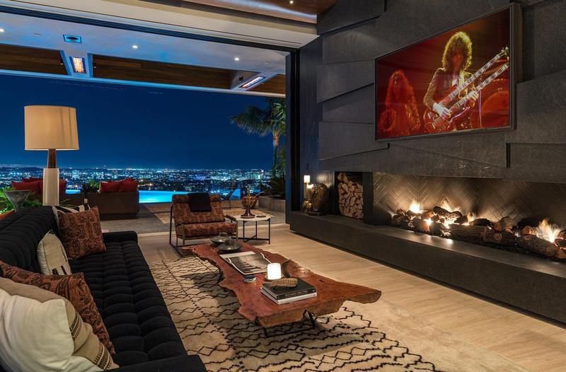 Stunning Modern Events Home Los Angeles