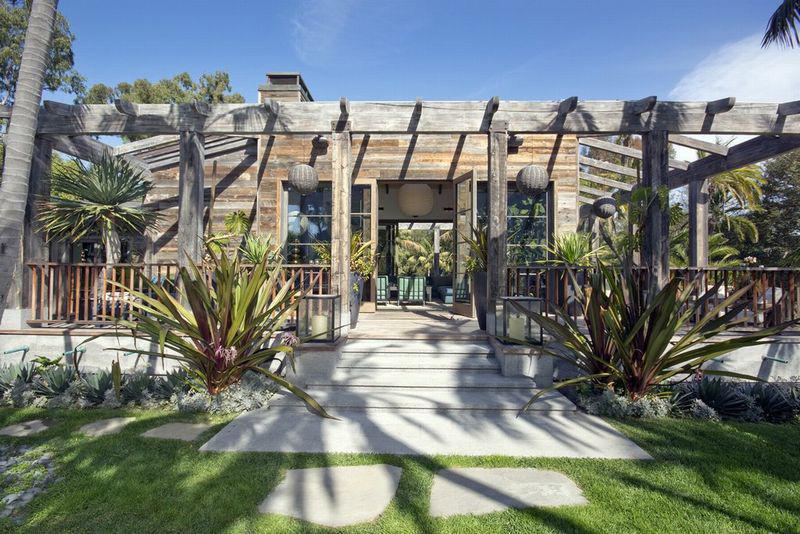 Rustic Malibu Private Estate Weddings