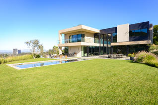 Modern Home Southern California for Events