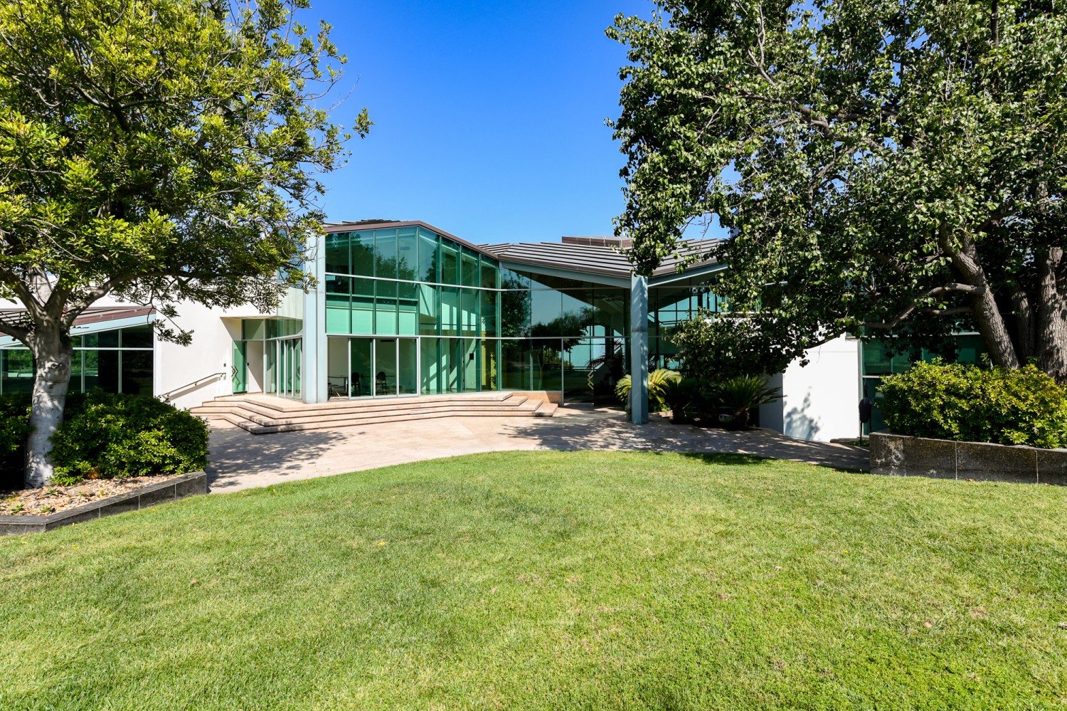 Beverly Hills Modern Event Estate
