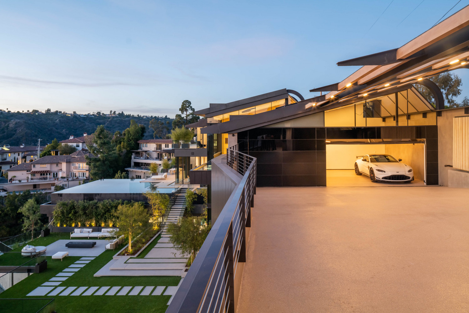 Modern Bel Air Private Estate Event Rental