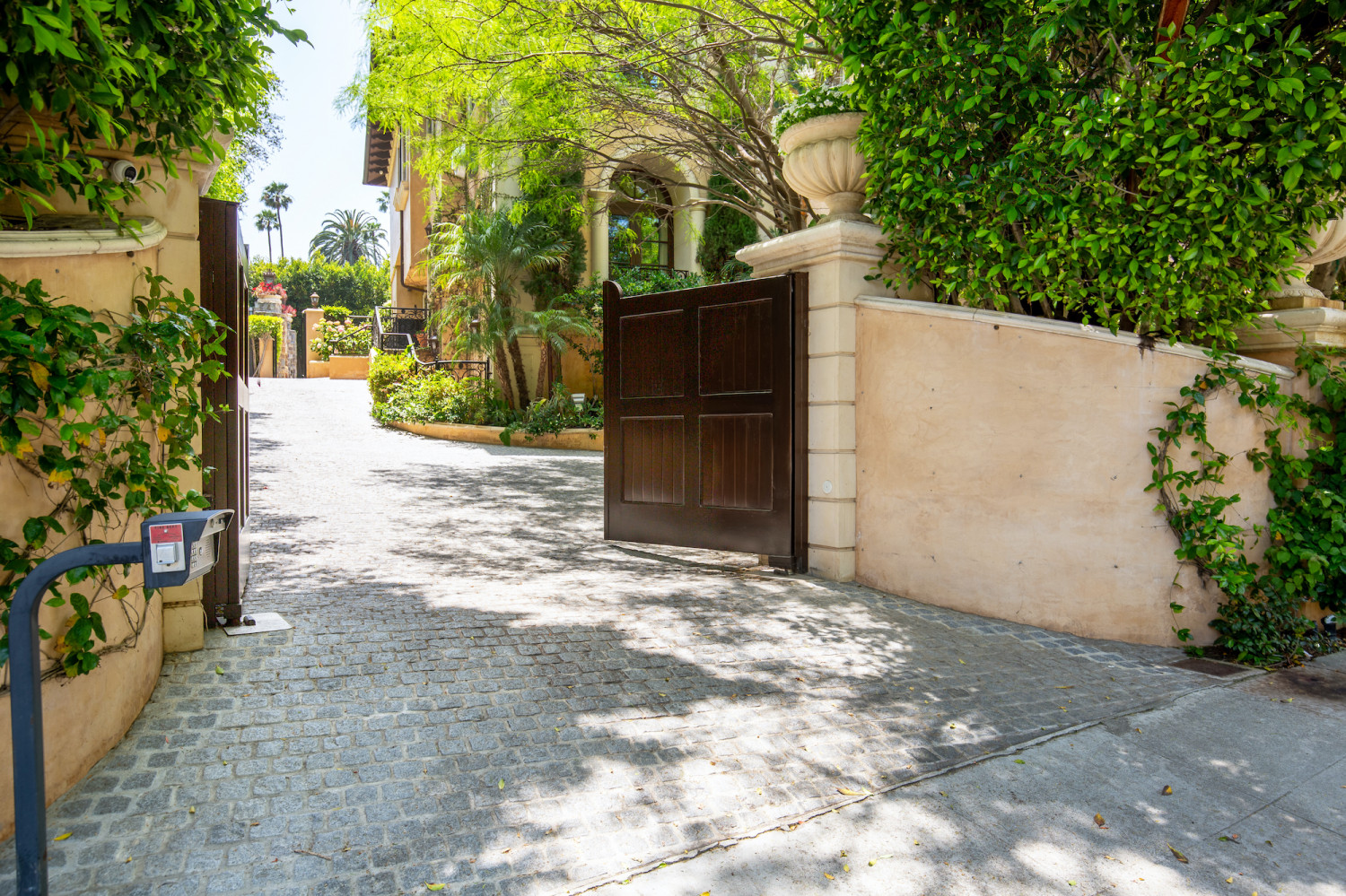 Elegant Private Estate Event Home Beverly Hills