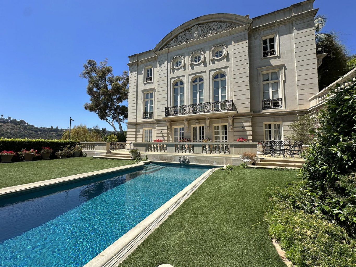 How to Rent a Private Estate Events Los Angeles