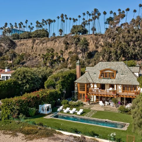 How to rent a private estate for events in Los Angeles