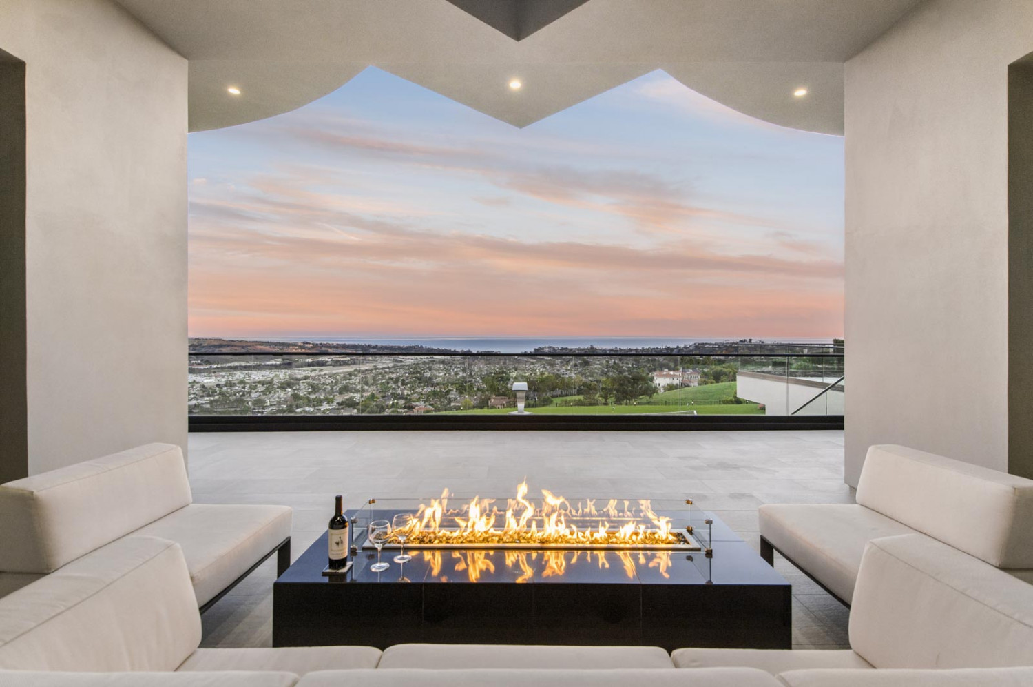 Modern Home Laguna Beach Private Events