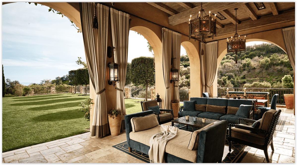 An Elevated Los Angeles Venue