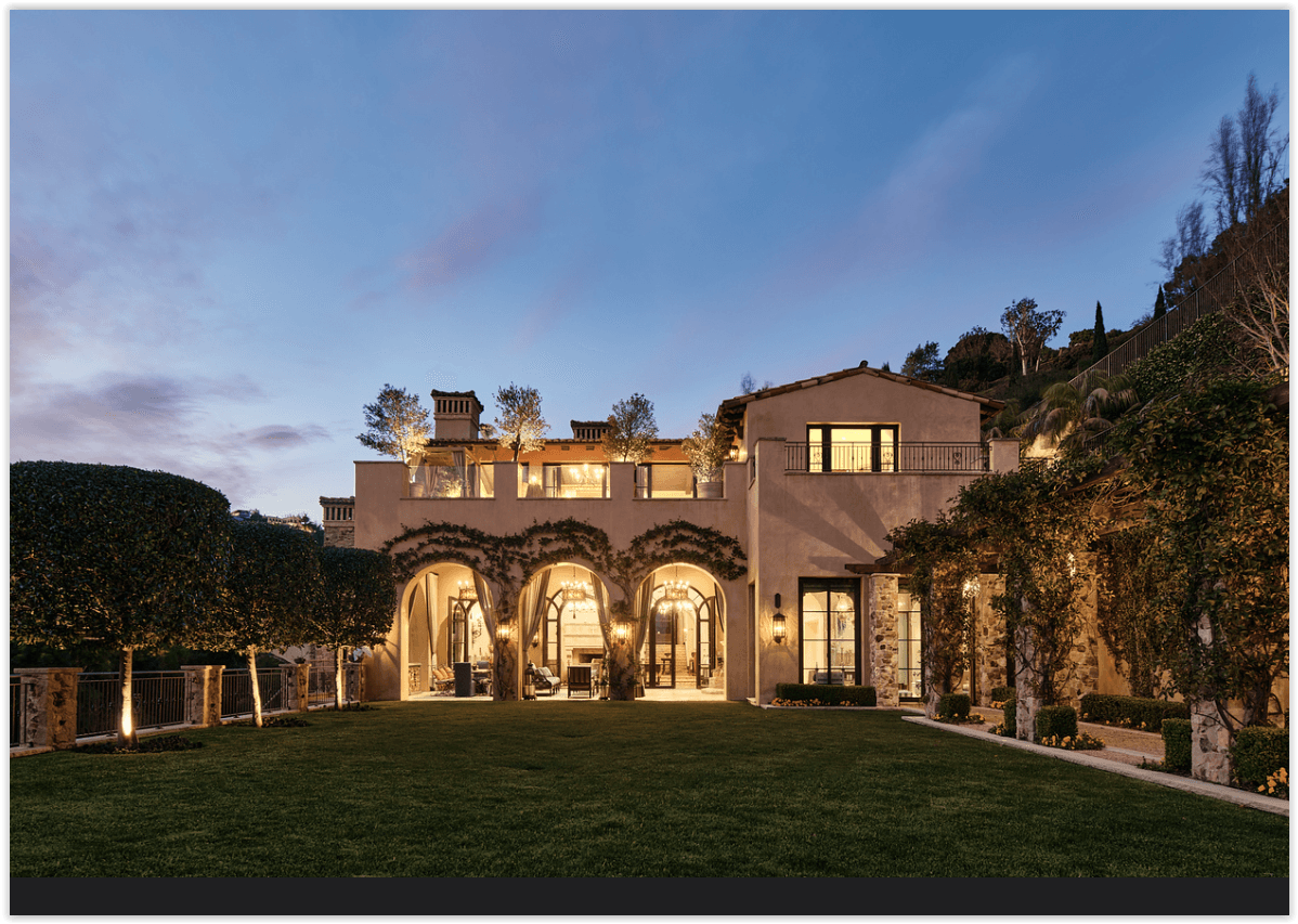 An Elevated Los Angeles Venue