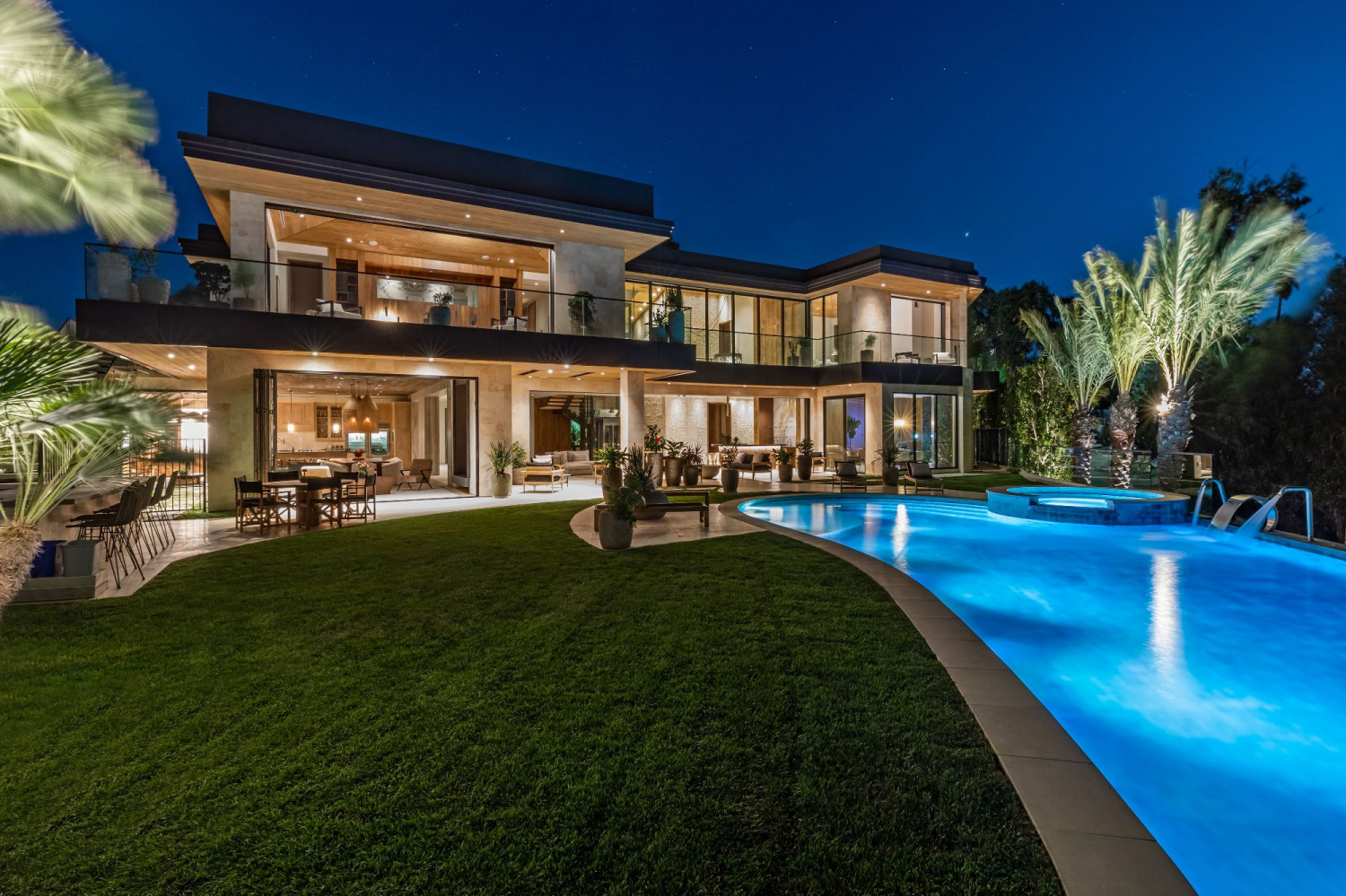 Modern Beverly Hills Estate