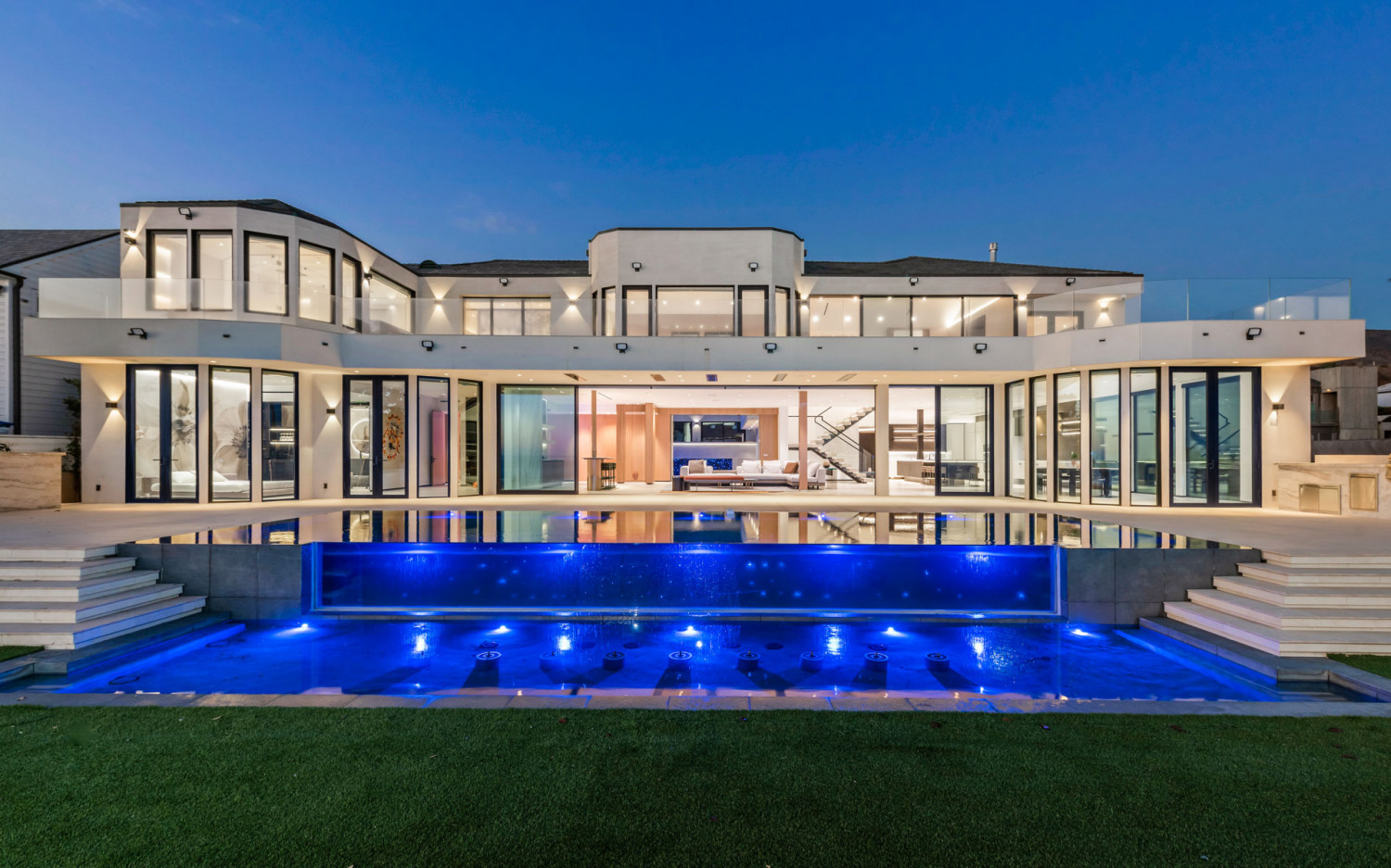 Modern Beachfront Estate | Malibu